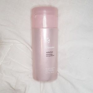 Glossier's The Solution